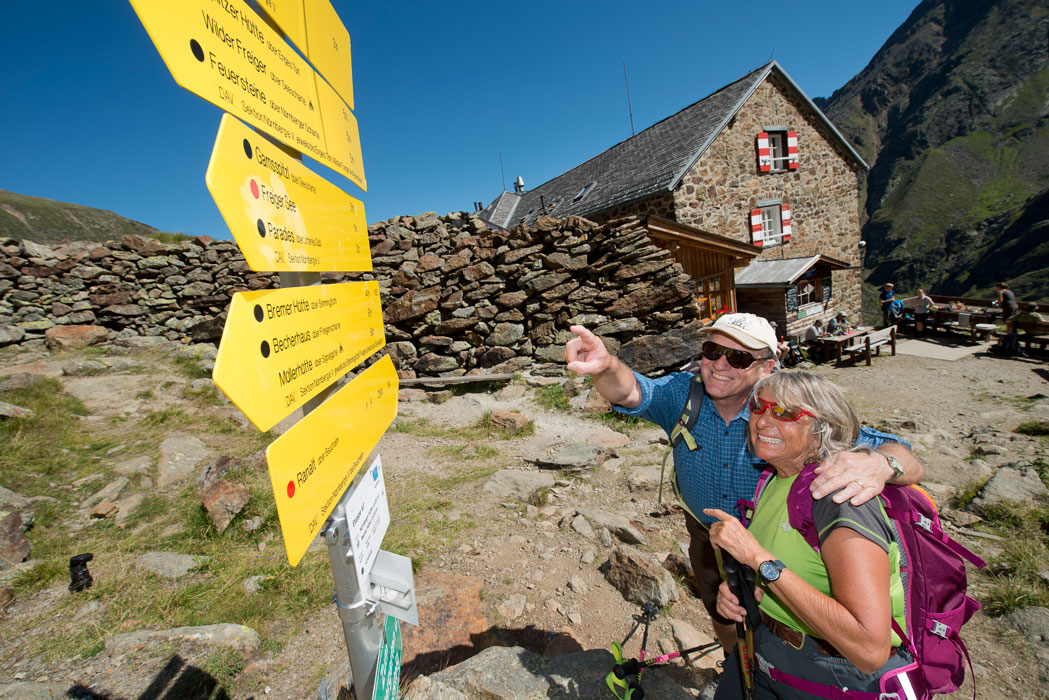 Ohne die Benennung von Gipfeln und Wegen wäre die Orientierung in den Bergen schwierig. Foto: DAV/Thilo Brunner