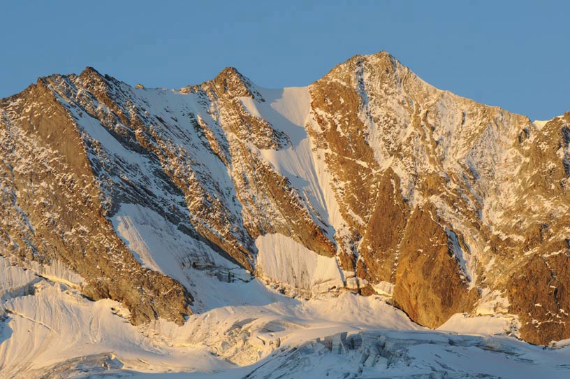Der Hochfeiler ist der höchste Gipfel der Zillertaler Alpen, Foto: Stefan Herbke
