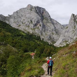 Bis 2001 war das Bergnest Bulnes nur zu Fuß erreichbar. Foto: Antes & Antes