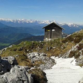 Biwakhütte an der Benediktenwand Foto: Britta Zwiehoff