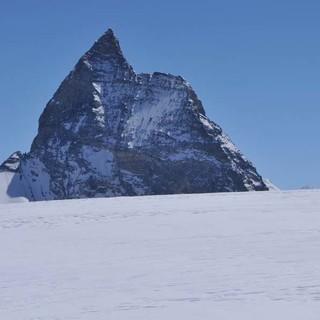 Immer wieder gern gesehen: Und immer grüßt das Matterhorn. Foto: Stefan Herbke