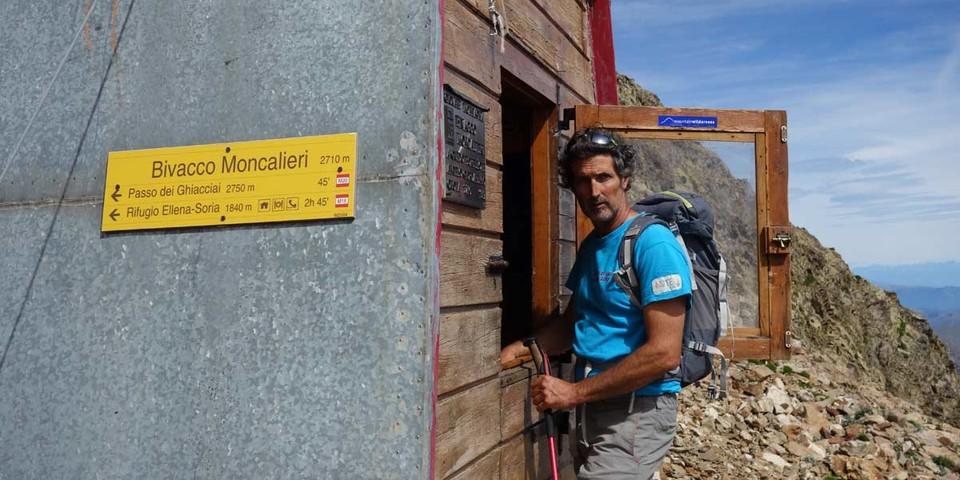 Die Biwakschachtel Moncalieri (2710 m) ist in ordentlichem Zustand. Foto: Joachim Chwaszcza