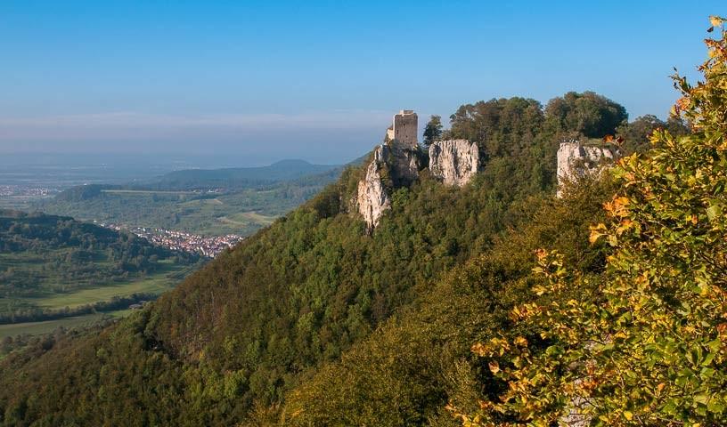 Reußenstein - Mit begrenzter Nutzung: Der Reußenstein ist eines der bedeutsamsten Kletterziele der Schwäbischen Alb. Leider sind große Teile seit Anfang 2015 wegen Felssturzgefahr gesperrt.