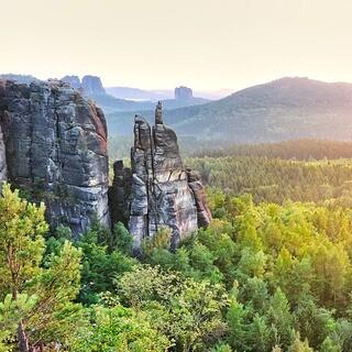 Elbsandsteingebirge / Foto: Tim Mrzyglod auf Pixabay 
