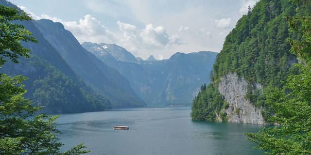 Berühmter geht es fast nicht: Königssee in den Berchtesagdener Alpen. Foto: Christof Herrmann