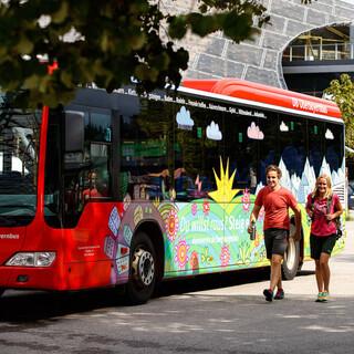 Der Bergbus des fördert die Verlagerung der Verkehrs - vom motorisierten Individualverkehr (MIV) zum ÖPNV. Foto: DAV/Marco Kost
