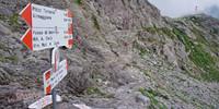 Der erste Teil des „Sentiero Naturalistico Antonio Curò“ führt über drei Pässe zum Rifugio Tagliaferri. Foto: Joachim Chwaszcza