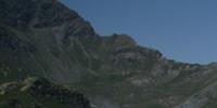 Lago Chiaretto - Beim Abstieg nach Pian del Re passiert man bezaubernde Bergseen wie den Lago Chiaretto (2277m).