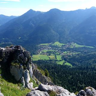 Blick auf das Bergsteigerdorf Kreuth (Foto: Gemeinde Kreuth)