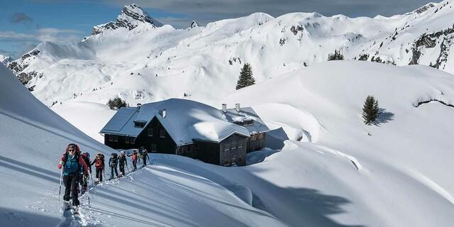 Auf Skitour unterwegs, Foto: JDAV/Christoph Hummel