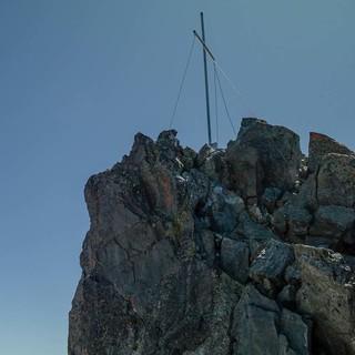 Am Hexenkopf oberhalb der Lazidbahn in Serfaus wird's plötzlich alpin. Foto: Axel Klemmer