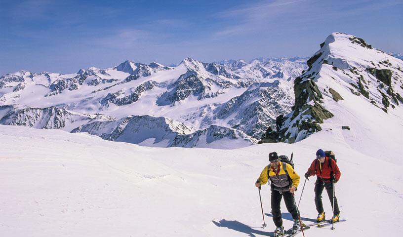 Vor dem Gipfel der Weißkugel - Skitour für Kenner: Von Melag auf die Weißkugel zu steigen ist ein Erlebnis.