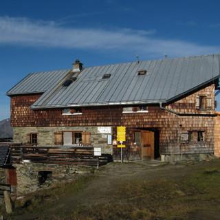 BonnMatreier Hütte1