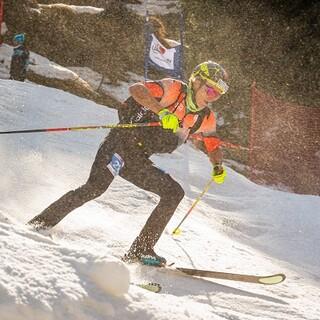 Stefan Knopf (DAV Berchtesgaden) in der Abfahrt beim heutigen Sprint Weltcup im Martelltal - Foto: SkiMoStats