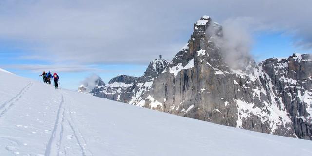 Fettes Gemäuer: Der Gipfelkopf vom Titlis. Foto: Folkert Lenz