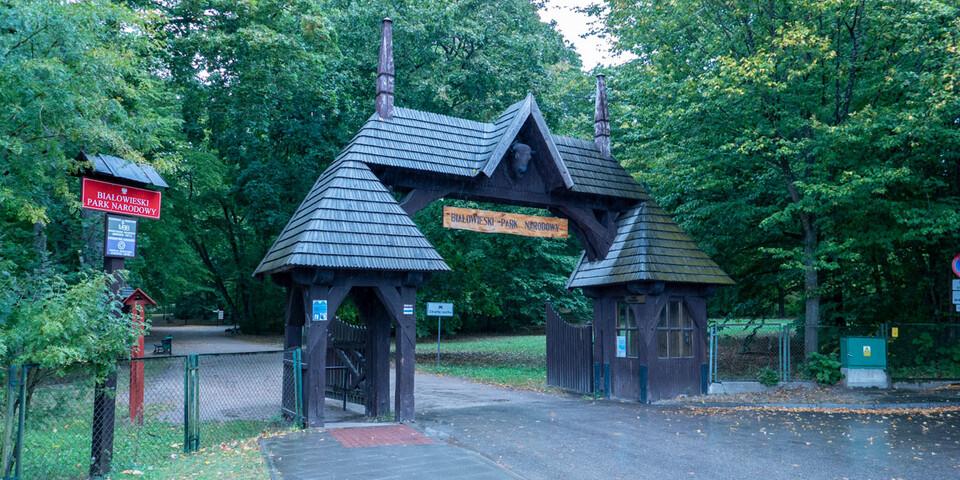 Eingang zum Nationalpark Bialowieza im gleichnamigen Dorf an der polnisch-belarussischen Grenze. Foto: Nadine Ormo