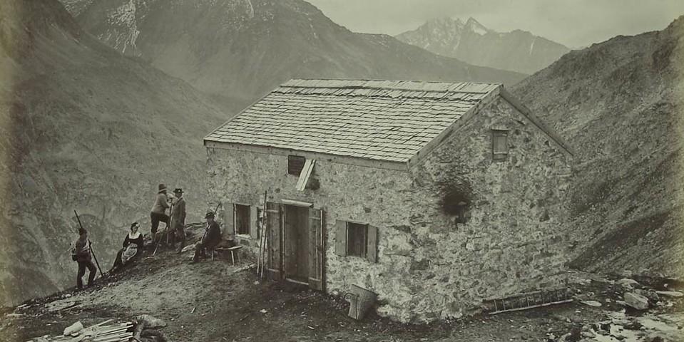 Olperer Hütte im Zillertal, um 1885. Foto: Bernhard Johannes. Archiv des DAV, München