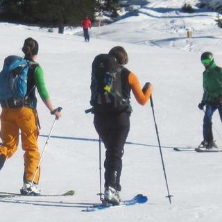 Skitouren-auf-Pisten-Kollisionen