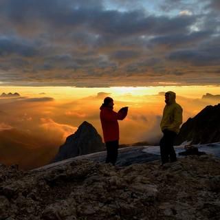 Dolomiten-Wildnis: Für die Marmolada-Südwand kann man auch mal länger brauchen – und hat dann einen spannenden Abstieg vor sich. Foto: Ralf Gantzhorn