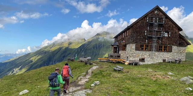Neue Fürther Hütte, das Ziel der ersten Etappe. Foto: Stefan Herbke