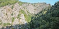 Die Felsenwelt des Bodetals hat beinahe alpine Dimensionen. Foto: Folkert Lenz
