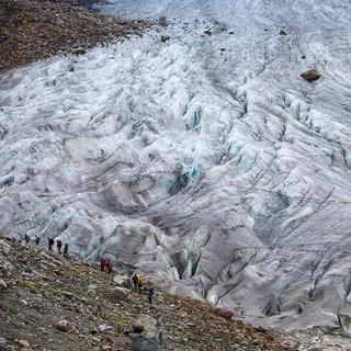 Auch auf Gletschern wurde mittlerweile Mikroplastik gefunden. Foto: DAV/Marco Kost