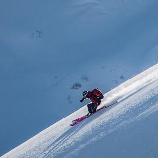 Skitourengehen Abfahren Foto: Daniel Hug