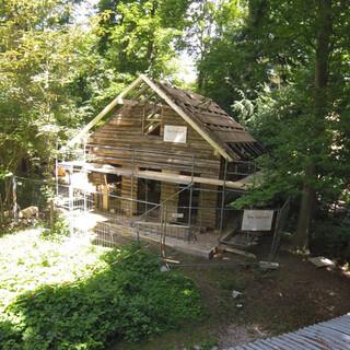 Bilder zum Wiederaufbau der Höllentalangerhütte 