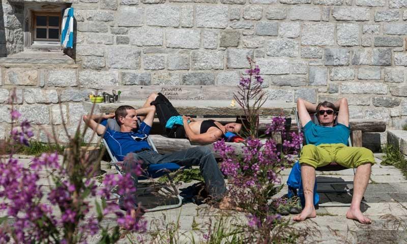 <p>Pause verdient: Auf der Terrasse der Albignahütte kann man sich’s nach getanen Taten gut gehen lassen.</p>

<p>Foto: Ralf Gantzhorn</p>