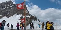 Endlich zurück in der Zivilisation? Am Jungfraujoch, „Top of Europe“, reiht man sich wieder ein in den ganz normalen Tourismus. Foto: Ralf Gantzhorn